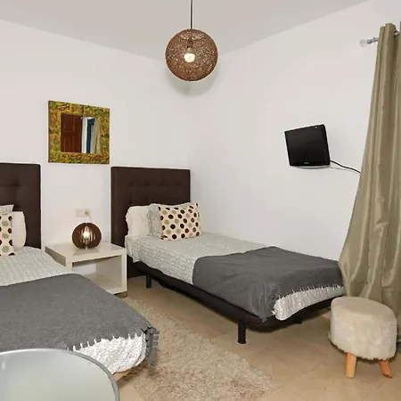 Сasa de vacaciones Ferienhaus Mit Privatpool Fur 6 Personen Ca 100 Qm In Playa Blanca, Lanzarote Gemeinde Yaiza - B63550 *