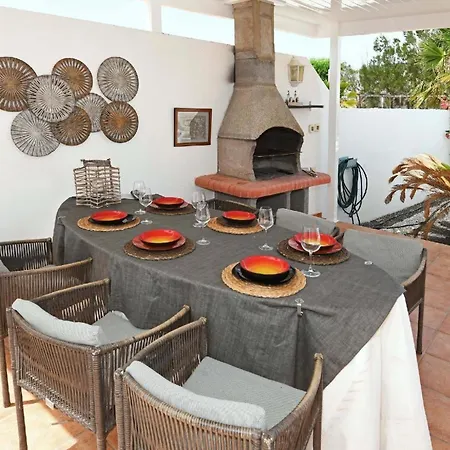 Ferienhaus Mit Privatpool Fur 6 Personen Ca 100 Qm In Playa Blanca, Lanzarote Gemeinde Yaiza - B63550 *